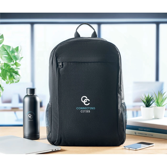 Zaino porta pc personalizzato nero con logo aziendale, scomparto imbottito per laptop 15 pollici, ideale per lavoro e viaggi