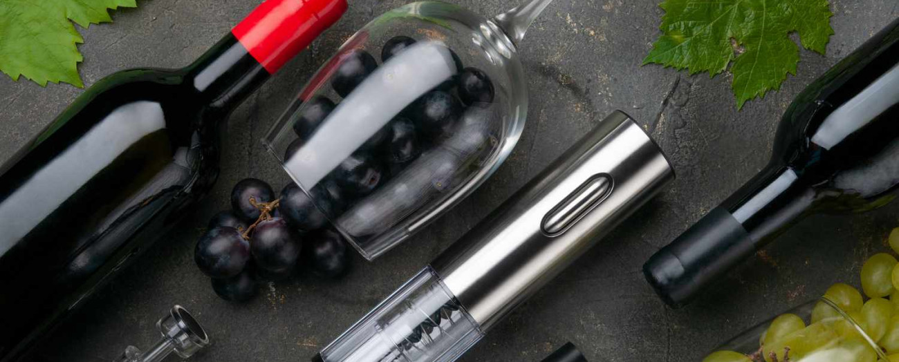 Gadget Promozionali nel Settore del Vino: Eleganza e Funzionalità per il Tuo Brand