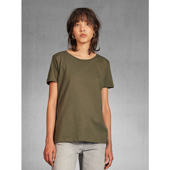 B&C Inspire Plus T /Women