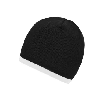 Beanie with Contrasting Border