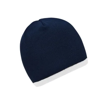 Beanie with Contrasting Border