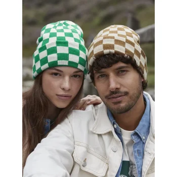 Berretto a scacchiera