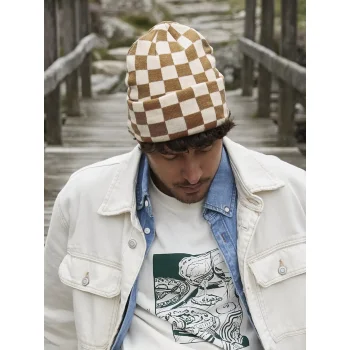 Berretto a scacchiera