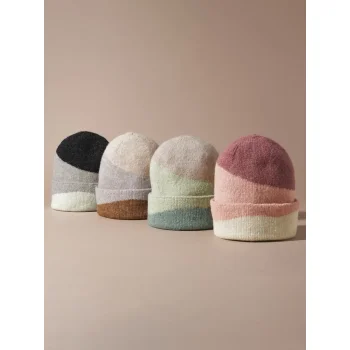 Berretto con onde morbide