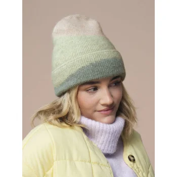 Berretto con onde morbide