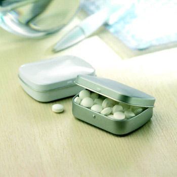 Caramelle cioccolatini personalizzati con logo - BRISE - Mentine in conf. di latta