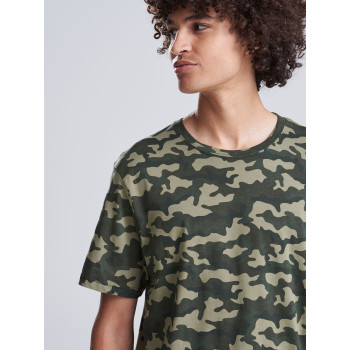 Camo T
