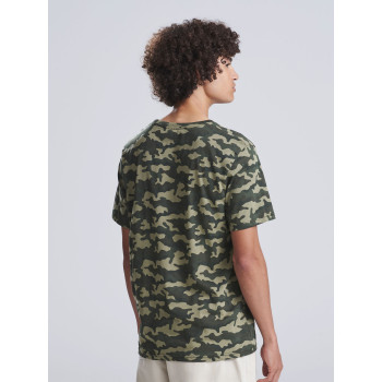 Camo T