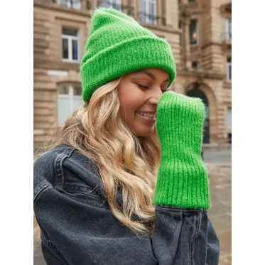 Scaldamani personalizzabili Beechfield in filato soft-touch riciclato