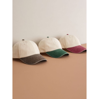 Cappellino baseball personalizzato con logo - Contrast Peak Low Profile Vintage Cap