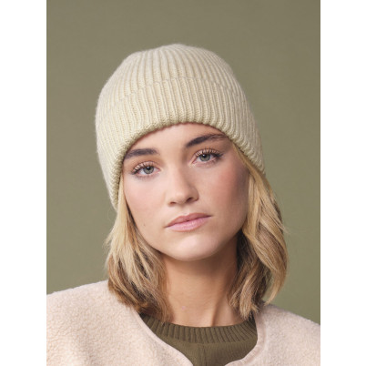 Engineered Knit Ribbed Beanie
