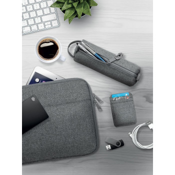 custodie per tablet personalizzate - Essential Tech Organiser
