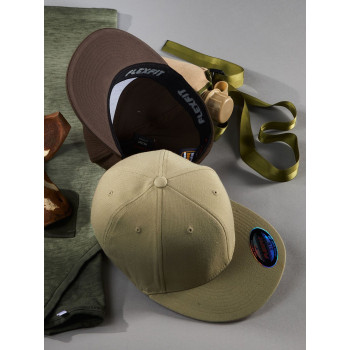 Cappellino baseball personalizzato con logo - Flexfit® Flat Peak Cap