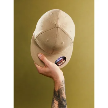 Cappellino baseball personalizzato con logo - Flexfit® Flat Peak Cap