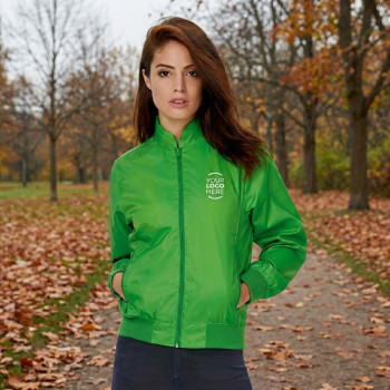 Giacca antivento personalizzabile B&C Collection con cappuccio e tasche zip