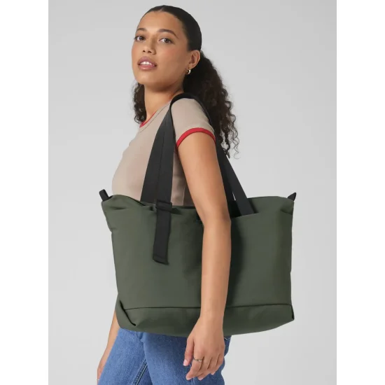 Minimal Lifestyle Tote