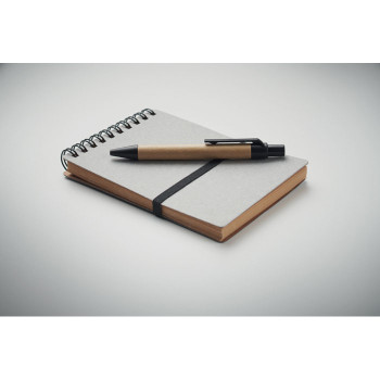 Taccuini personalizzati con logo - NOTIE - Notebook riciclato con penna a sfe