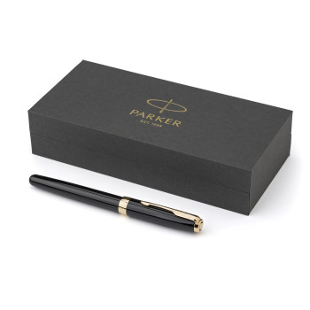 Penna di lusso elegante di qualità personalizzata con logo - Parker Sonnet roller | Dettagli dorati