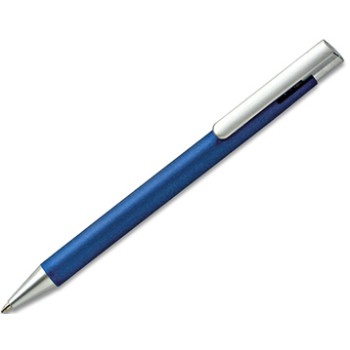 Penna  sfera a scatto, fusto in alluminio, particolari cromati, refil nero. Confezione in astuccio di vellutino nero.