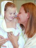 Piped Terry Kids Towel with Hood 75x75