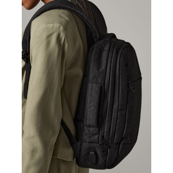 Zaino personalizzato con logo - Q-Tech Charge Convertible Backpack