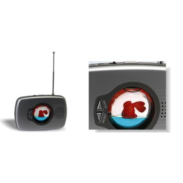 Gadget scontato personalizzato con logo - Radio  FM con pesciolino galleggiante, auto scan, colore silver. Funzionamento a batterie (escluse). Confezione in scatola.