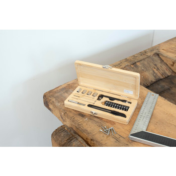 attrezzi personalizzati con logo - Set attrezzi 27 pezzi, custodia in bambù Elmar