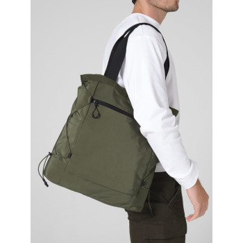UrbanShift Tote