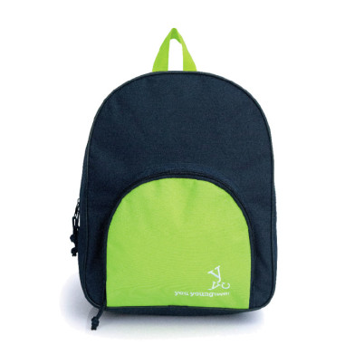 Zaino termico You Young Coveri, in poliestere 600D, tasca frontale. Confezione in polybag.