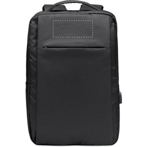 TOP CON TASCA FRONTALE